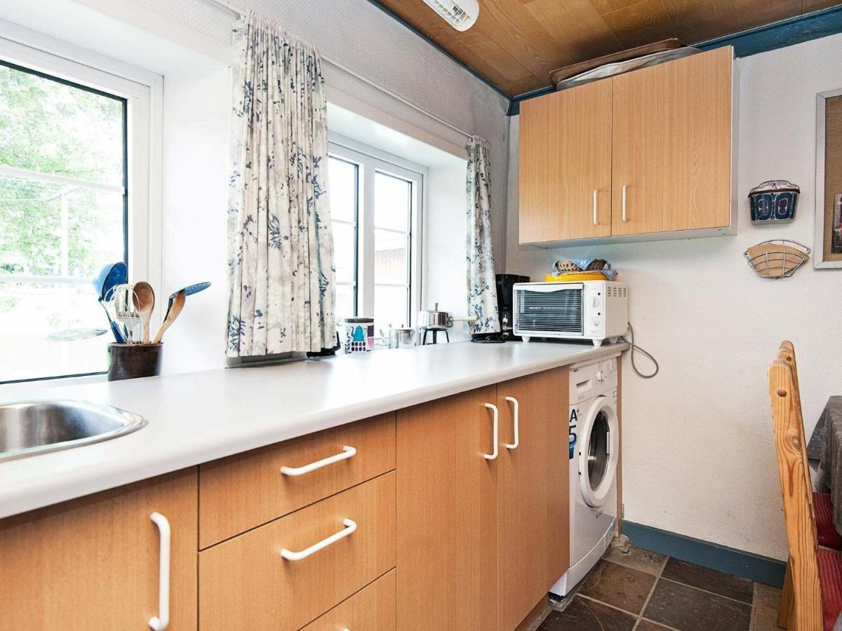 4 Person Holiday Home In Bredebro Ballum Екстер'єр фото