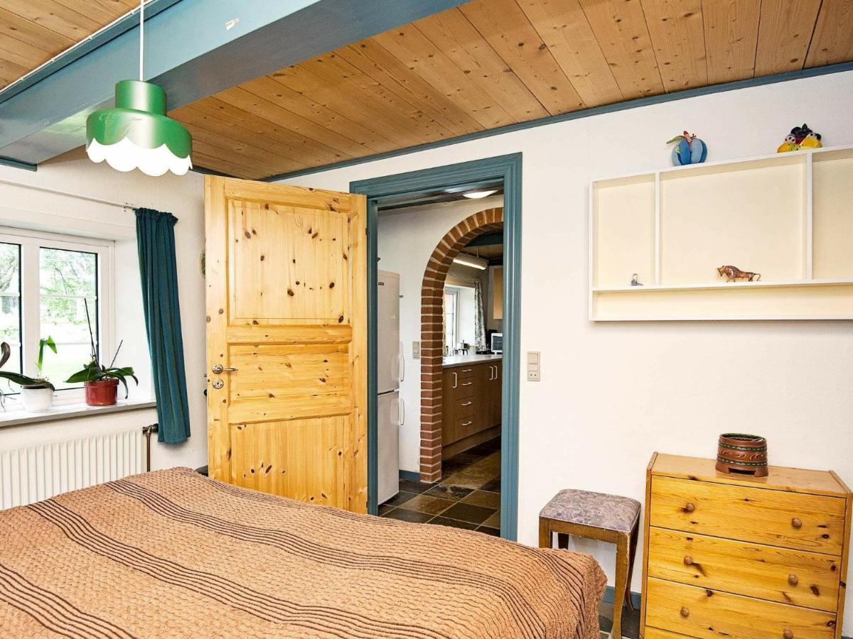 4 Person Holiday Home In Bredebro Ballum Екстер'єр фото